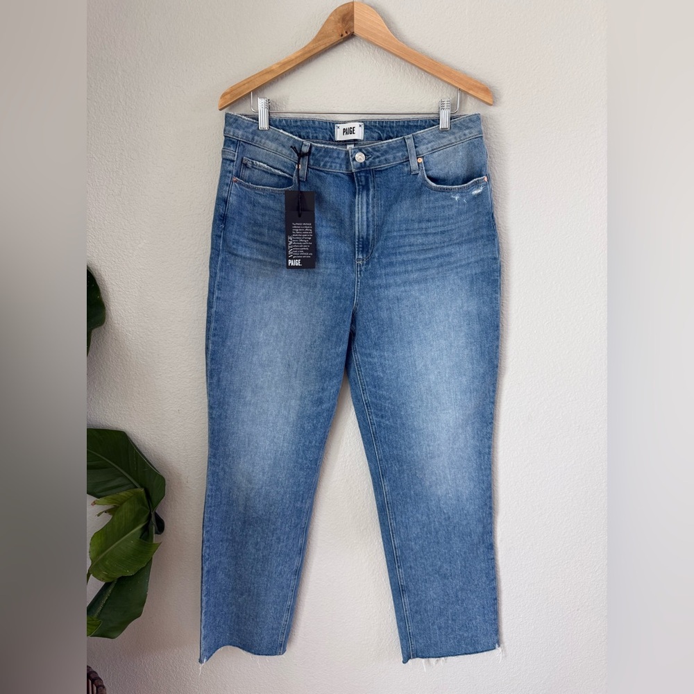 NWT PAIGE Straight-Leg Jeans in Light Blue Wash